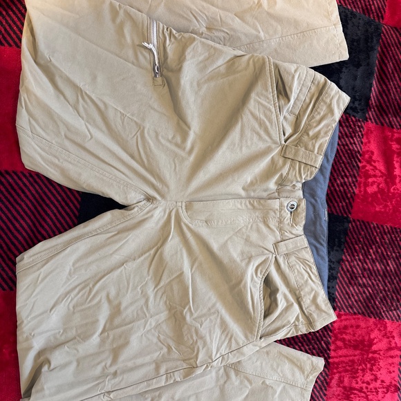 Men’s Patagonia nylon pants - Picture 3 of 3